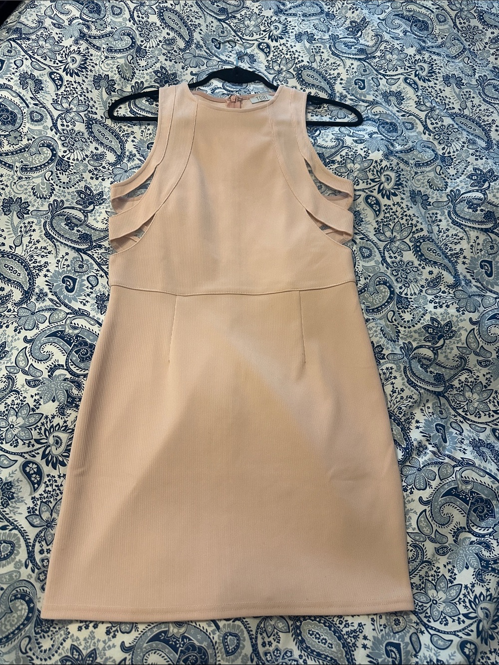 Tobi Pale Blush Pink Sleeveless Cutout Shift Dress